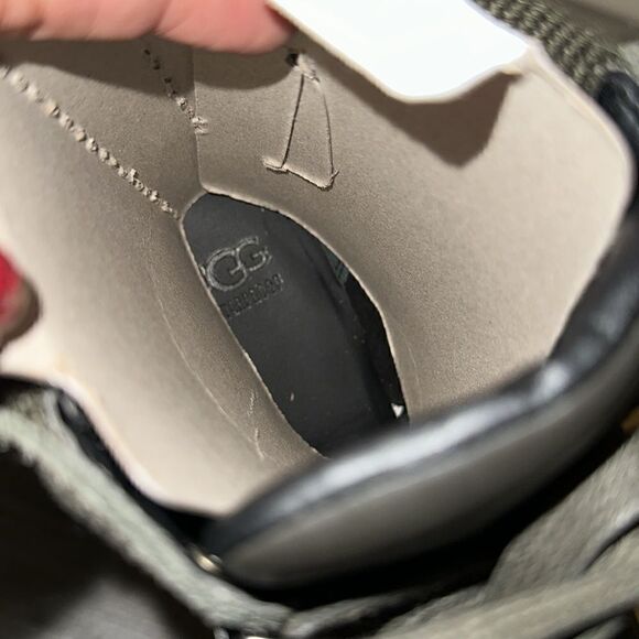 UGG REDWOOD SIZE 7 - Picture 7 of 10